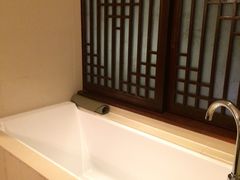 -三亚亚龙湾雅高美爵酒店