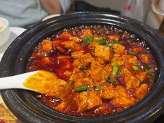 -万重锦·人文川菜馆(骡马市店)