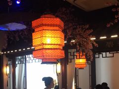 -荷塘秋月·本帮江浙菜(国权路店)