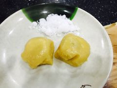 -粘豆包柴火铁锅炖