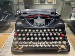 -陆汉斌打字机博物馆