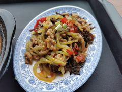 鱼香肉丝-71号豆汤饭·成都小馆(红牌楼店)
