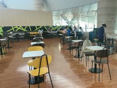 -麦当劳(鄂尔多斯机场店)