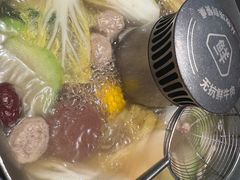 -左庭右院鲜牛肉火锅(浦江欢乐颂店)