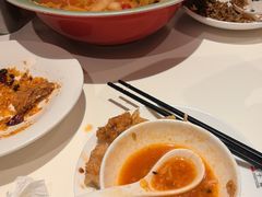-巷子宽·酸菜鱼(迪士尼小镇店)