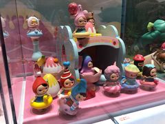 -泡泡玛特POPMART(石景山万达店)