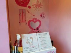 -Hello Kitty Cafe(弘大店)