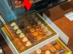 -Laderach 莱德拉(上海环贸iapm店)