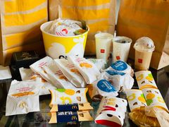 金拱门牛运金桶-麦当劳(瓦房店世纪广场店)