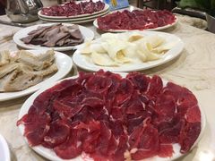-粤潮牛肉火锅店(江南大道店)