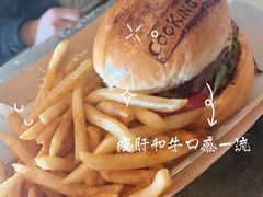 鹅肝牛肉汉堡-Cooking Man(中懋天地店)