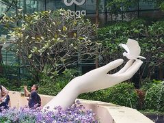 -中航城君尚购物中心