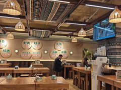 -云阿蛮云南生烫牛肉米线(奉贤路店)