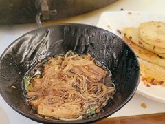 -老字号.雅克白族石板烧十年老店(大理古城店)