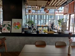 -LIN COFFEE CO(龙珠达店)