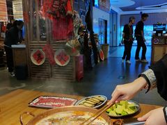 -洱火云南酸菜牛肉火锅(石景山当代商城店)