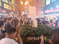 -八一路好吃街(雨田商务大厦店)