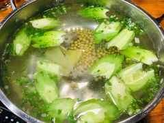 -牛一煲美食(江高店)