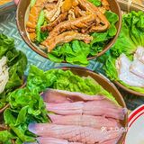 杭州富阳居民楼下的市井重庆火锅店太好次了！性