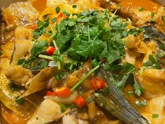 -魏铭鱼头捞饭(晋阳路店)