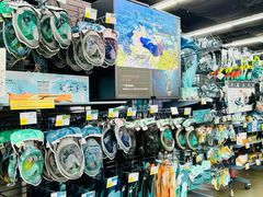 -迪卡侬(顺峰山店)