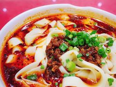 老妈面红汤-易老妈蹄花.特色川菜(人民公园总店)