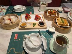 -悦得闲广式点心茶楼(蓝鲸世界店)