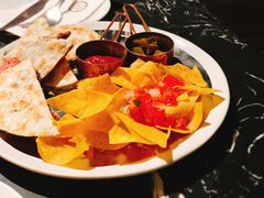 鸡牛双肉芝士墨西哥馅饼-The Rug Cafe(王府中环店)