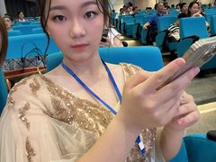 -圣霏亚礼服租赁·主持人服装租赁(上海静安总店)