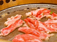 -蚂蚁洞·烤肉大营地(上海静安大悦城店)