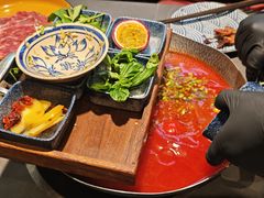 -楠小云·云南鲜菌·鲜牛自助火锅(九眼桥店)
