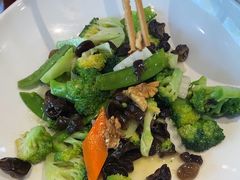 -那家老院子东北菜·饺子·小鸡炖蘑菇(艳华街店)