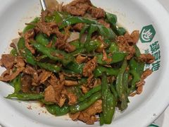 绿草地辣椒炒肉-绿草地·湘菜(芙蓉天街店)