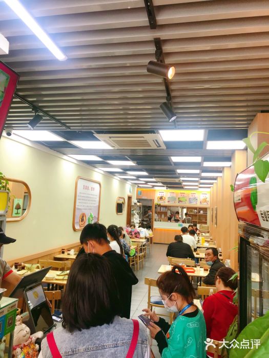 筋饼豆腐脑一绝大堂图片