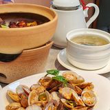 “食神”亲自把关的茶餐厅有多好吃😭