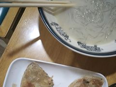 -鸭小妹鸭血粉丝(老门东店)
