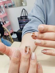 -九画美甲