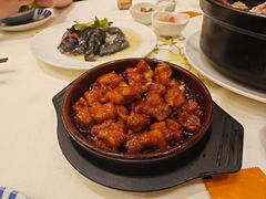 钵仔榄角排骨-沙龙酒家