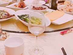 -青岛天瑞星空酒店