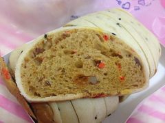 枸杞养生面包-卡吉诺动物奶油生日蛋糕(东明路店)