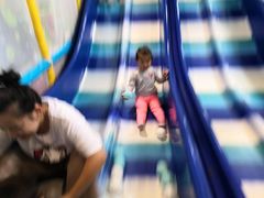 -蒙特利亲子乐园