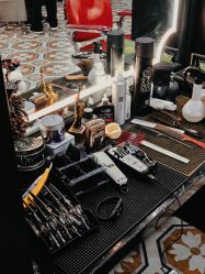 -豪帅男士理容馆