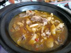 花雕醉鸡煲-鑫悦楼煎蟹·16年海鲜大排档