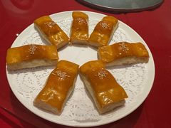 蜜汁叉烧酥-利苑酒家(金宝店)