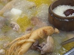 -朴小妹人参鸡汤火锅(长白山万达店)