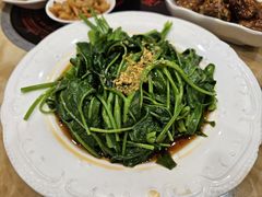 -荣记深海鱼火锅(湖东分店)