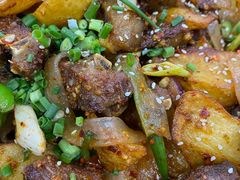 炕锅羊肉-青海名吃尕张娃非遗烤肉(海湖总店)