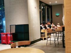 大堂-星巴克臻选(宁波北仑银泰城店)