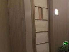 -耳湾躺式采耳SPA馆(保利五月花店)