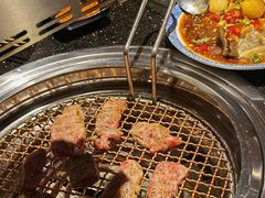 -韩烧牛中牛·甄选黑牛烤肉(黑金店)